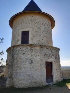 Round tower in the castle of Montendre